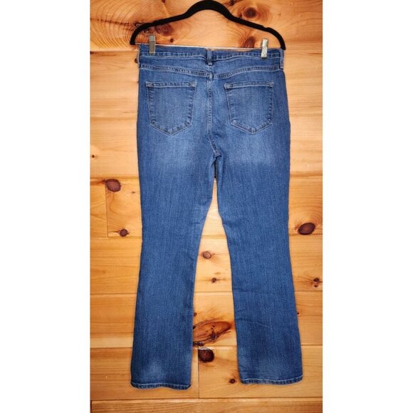 Old Navy Women's Size 8 Short Curvy Profile Bootcut Jeans Medium Wash - Picture 2 of 11